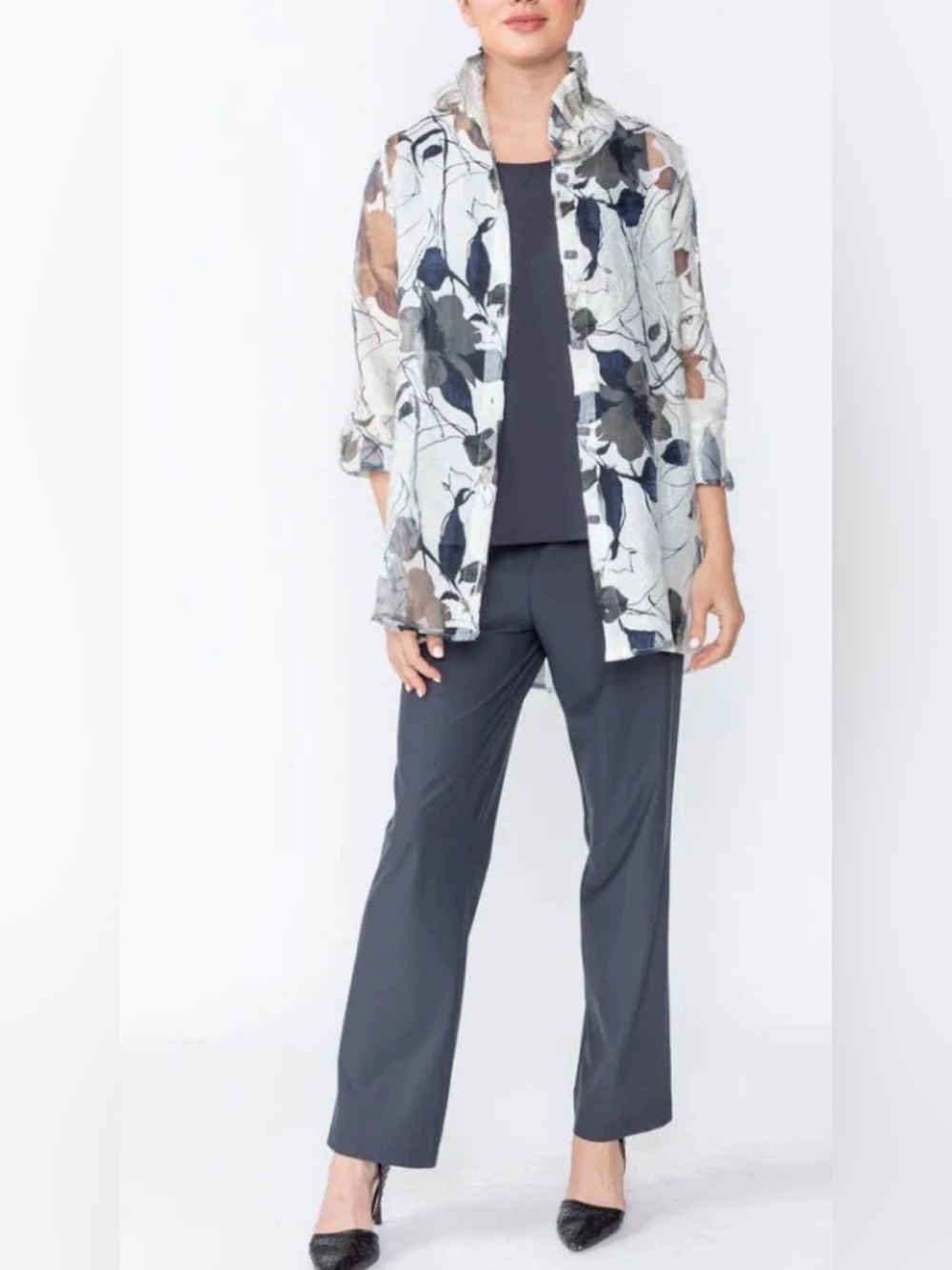 IC Collection Burnout Floral Top. Size Large
